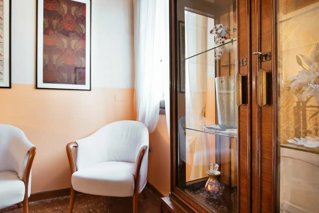 Locanda Art Deco Venice Guest house