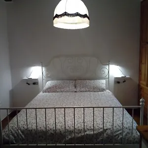 Apartment Center, Contrada Del Prato